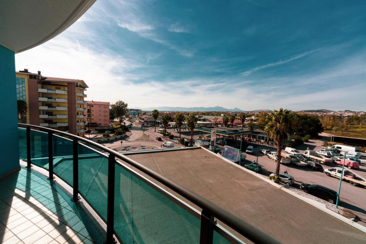 B&B Palazzo Del Toro Montesilvano Marina Eksteriør bilde